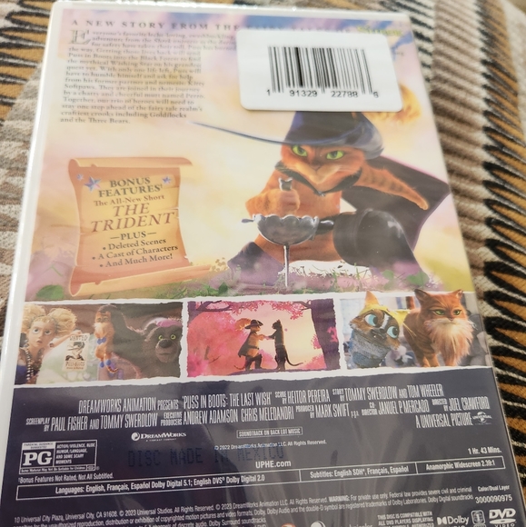 Puss & Boots dvd 'My Last Wish' - Collectors Edition. Still Sealed. - Picture 7 of 7
